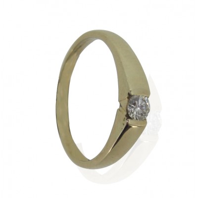 Gold Ring with Single Diamond
